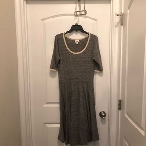 GUC Lularoe size large grey Nicole